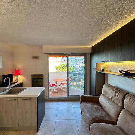 Appartement Studio Vue Sur La Marina Canet-en-Roussillon Ngoại thất bức ảnh